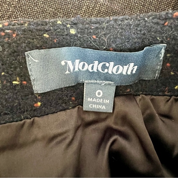 MODCLOTH Colorful Specked Wool Pencil Skirt—SZ. 0 - Picture 11 of 17